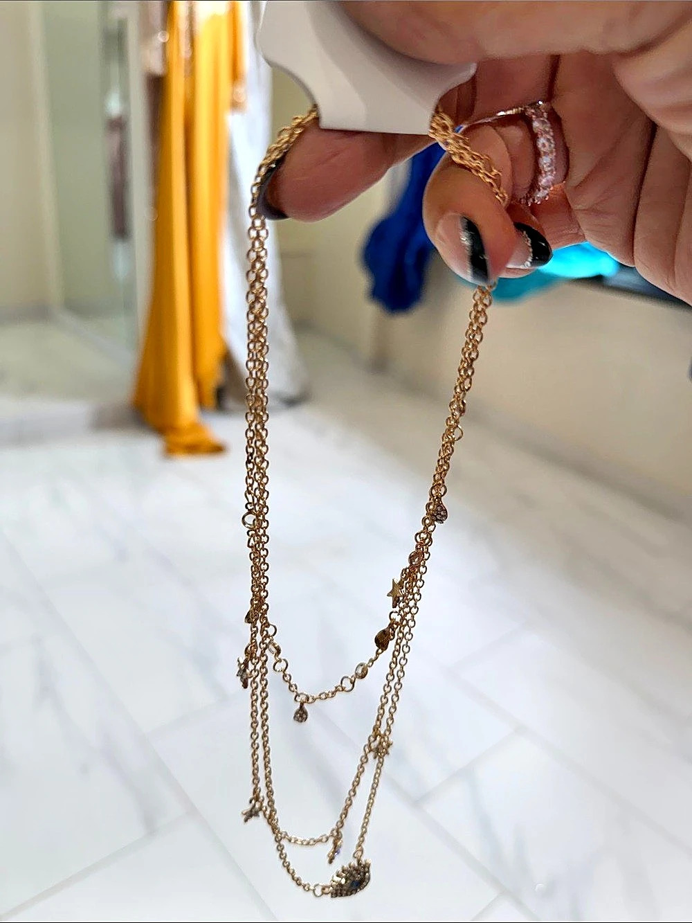 Layered Star Pendant Necklace in Gold NWT